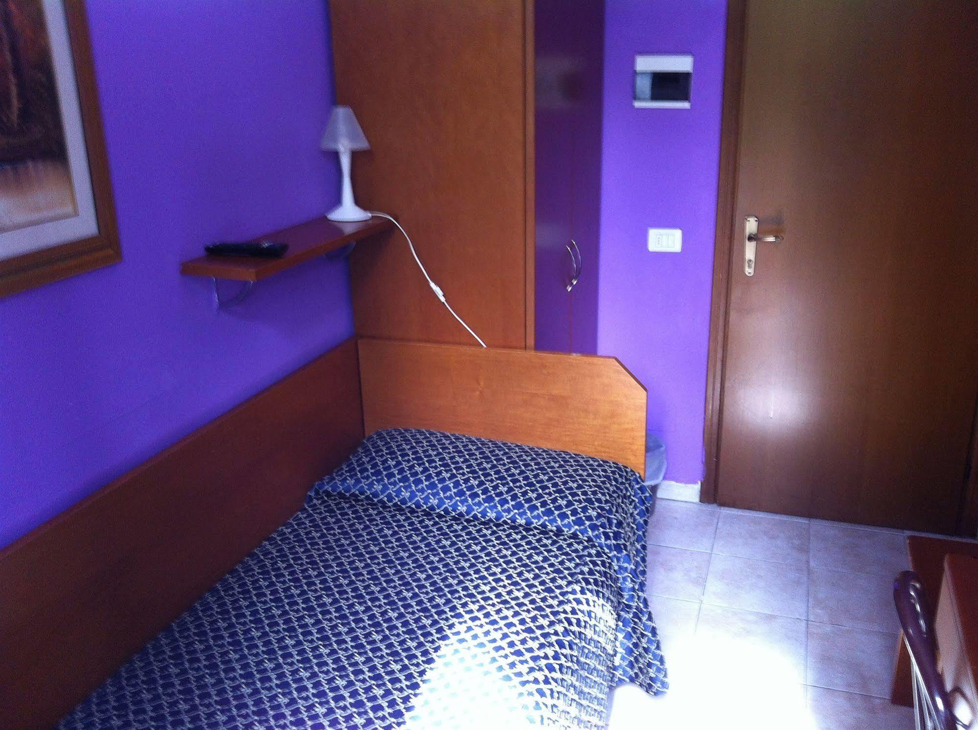 Hotel Aurelia Milano Centrale Exterior photo
